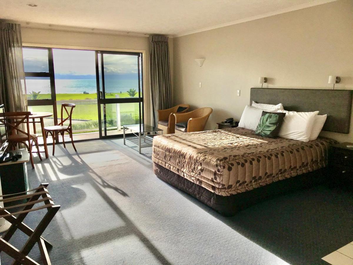Harbour View Motel On Ahuriri Beach In Napier Nz With Sea View Suites Esterno foto