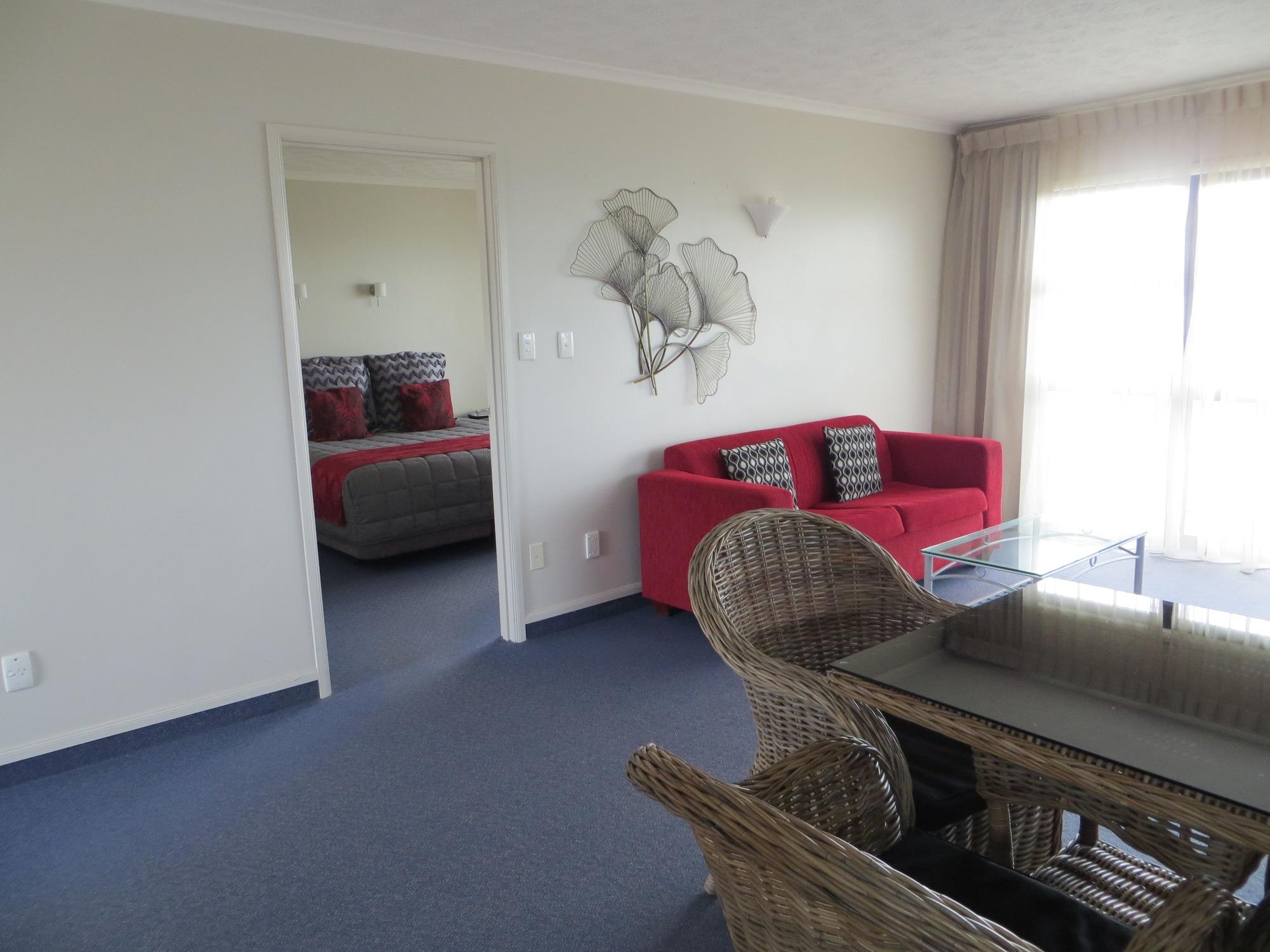 Harbour View Motel On Ahuriri Beach In Napier Nz With Sea View Suites Esterno foto