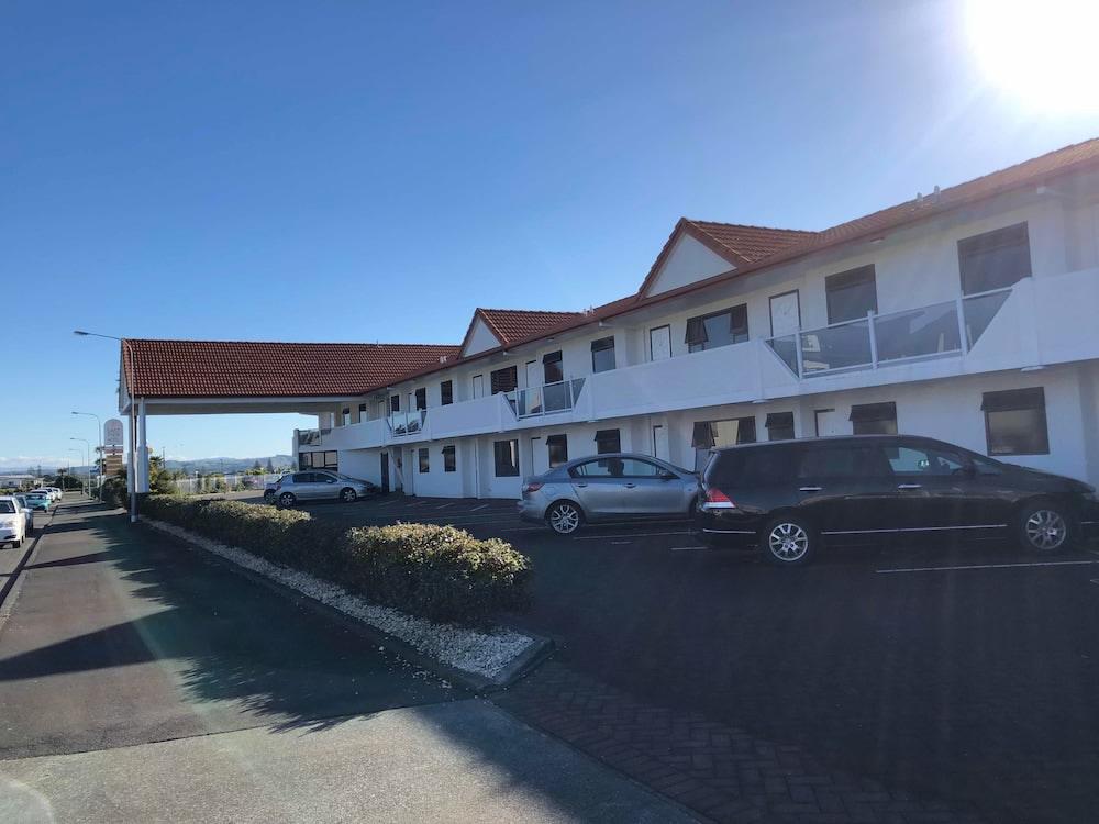 Harbour View Motel On Ahuriri Beach In Napier Nz With Sea View Suites Esterno foto
