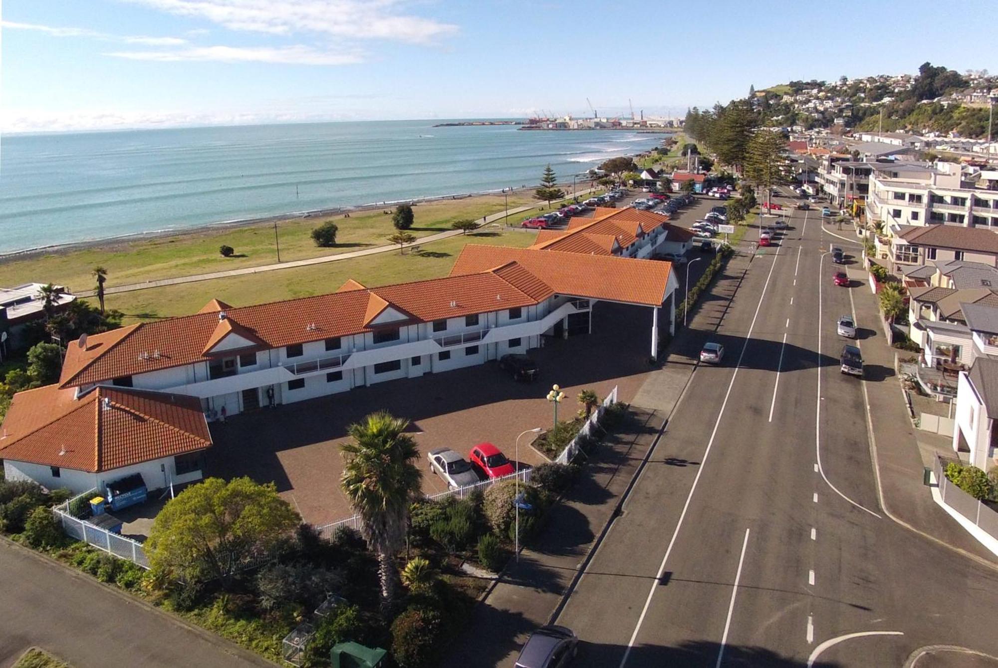Harbour View Motel On Ahuriri Beach In Napier Nz With Sea View Suites Esterno foto