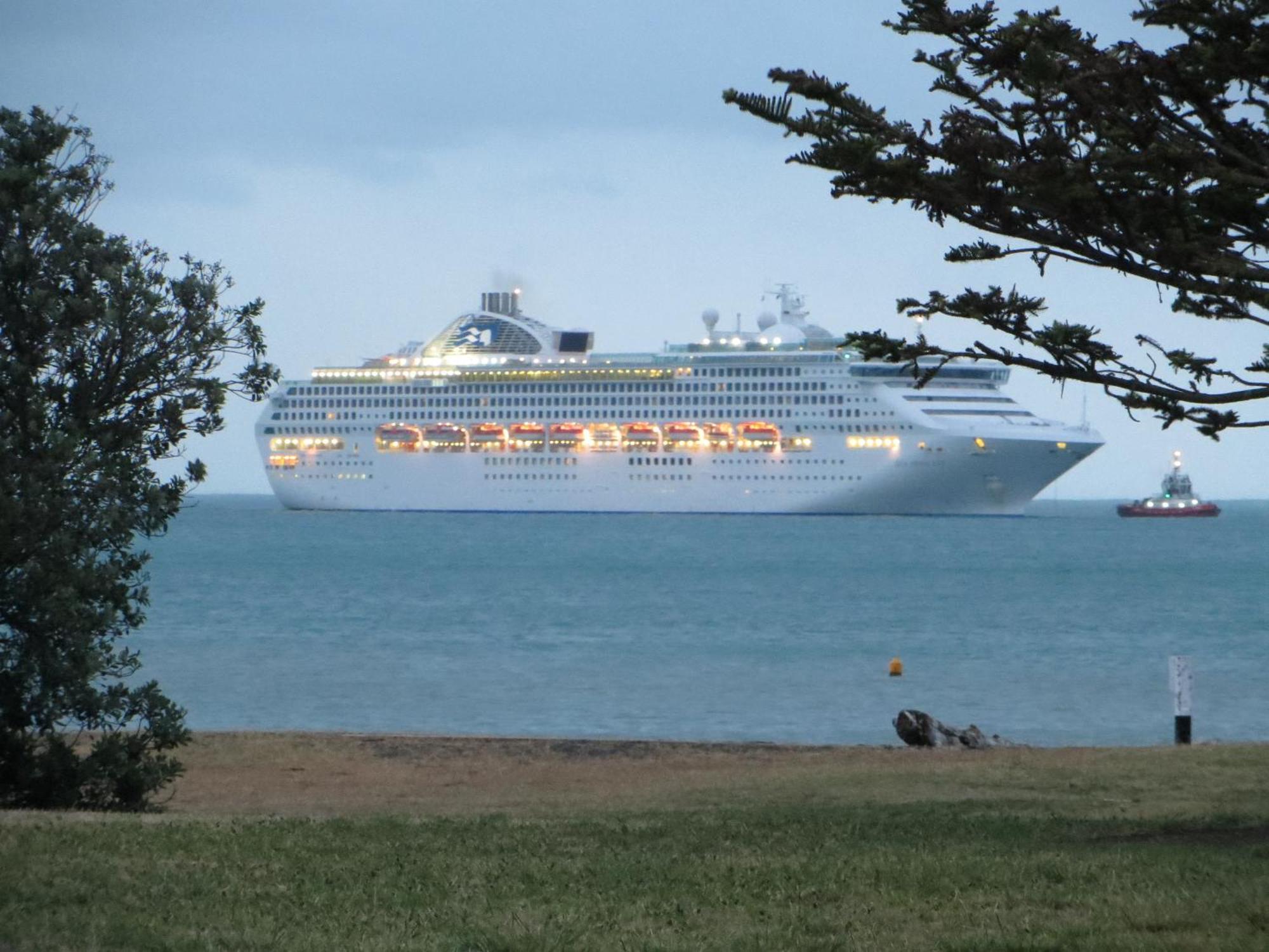 Harbour View Motel On Ahuriri Beach In Napier Nz With Sea View Suites Esterno foto