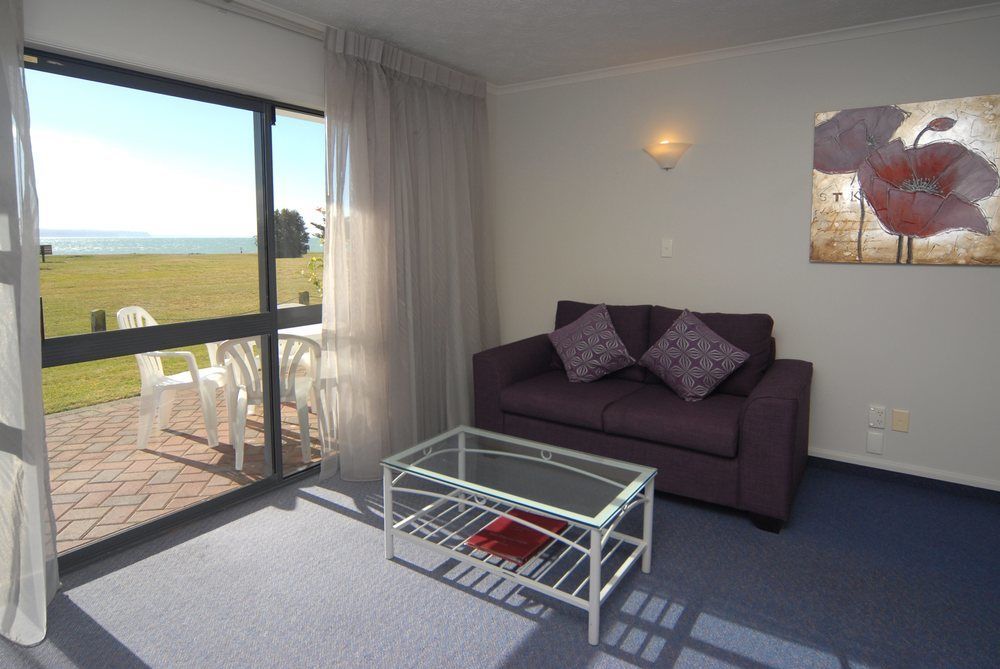 Harbour View Motel On Ahuriri Beach In Napier Nz With Sea View Suites Esterno foto